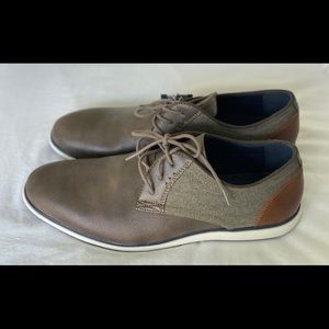 Men’s casual dress shoes